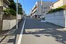 その他：敷地北西側の前面道路