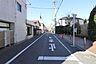 その他：敷地南西側の前面道路
