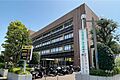 宮前区役所の外...