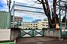 周辺：用賀小学校[公立]の外観