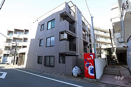 アルカンシェール三軒茶屋の外観(北西側から)