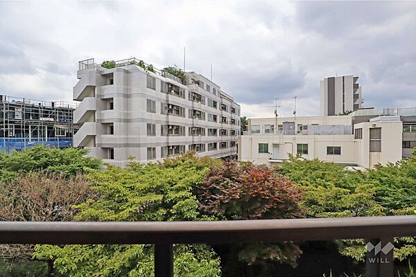バルコニーを拡大表示