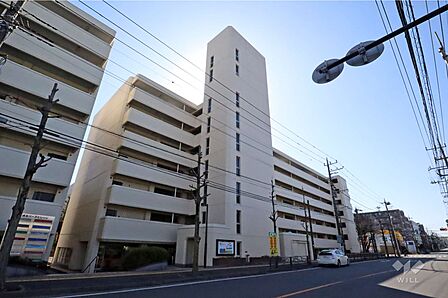 東急ドエル宮崎台バーズビレジA棟の外観(北東側から)