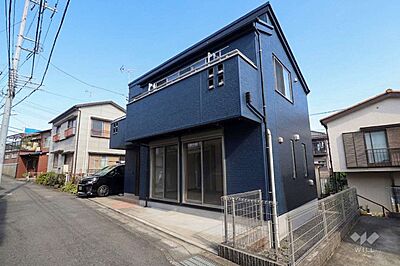 外観:2016年2月築の3LDK。道路接道部分が多く、日当たり・通風大変良好です!まずはお気軽にお問合せ下さい。 外観:2016年2月築の3LDK。道路接道部分が多く、日当たり・通風大変良好です!まずはお気軽にお問合せ下さい。