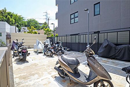 バイク置場