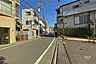 その他：敷地北側の前面道路（西側から）