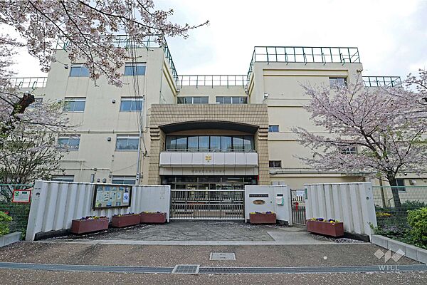 プレシス三軒茶屋
