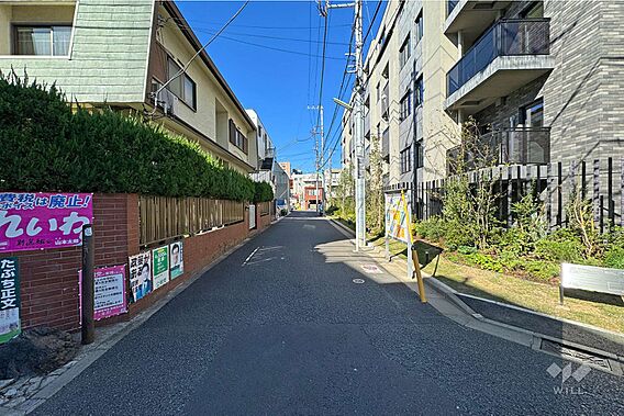敷地南側の前面...