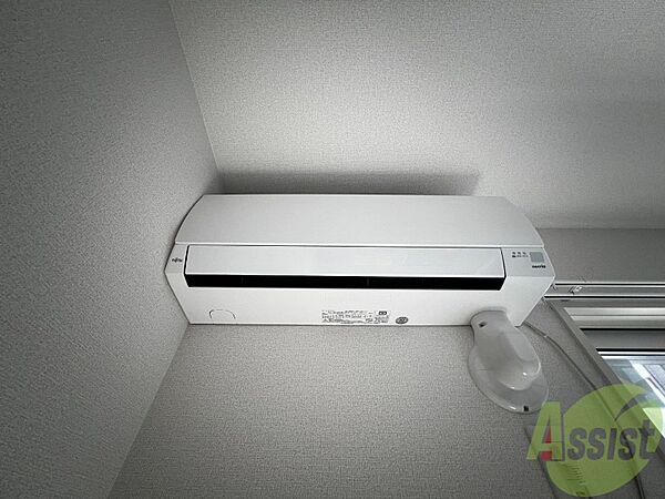 画像14:エアコンは設置済みなので入居日から使用できます。