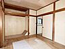 室内：【リフォーム中】最新の2F居室になります！押し入れはオープンクローゼットに、お部屋は和室から和洋室に変更中です。
