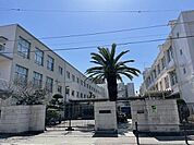 大阪市立旭東中学校 830m