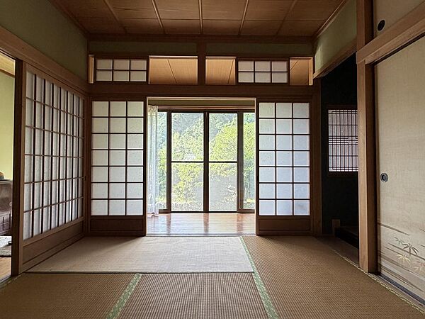 室内