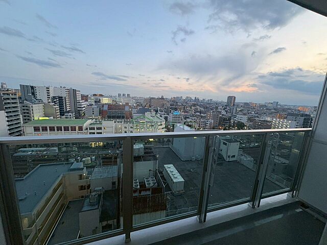 バルコニー