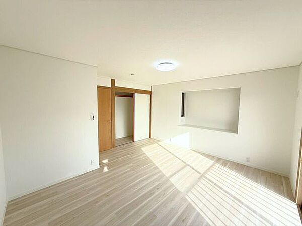寝室を拡大表示