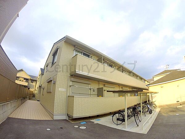 フロントハウスＢ棟 ｜兵庫県川西市南花屋敷4丁目(賃貸アパート1R・1階・26.71㎡)の写真 その1