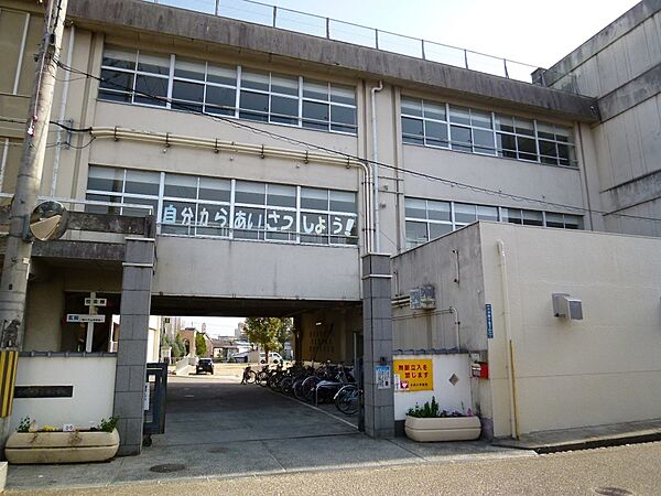 画像24:【小学校】宝塚市立　小浜小学校まで744ｍ