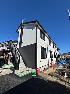 外観：☆現在外構工事中☆室内は完成しておりますので内見可能です☆ 2025年1月下旬完成の「リベルタ秦野」で新生活をスタートしてみませんか☆