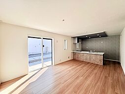 リビング/ダイニングの画像