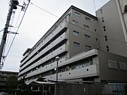 建物南西側