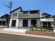 モノトーンのコントラストが美しい高級感のある佇まい♪