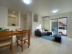 リビング/ダイニングの画像