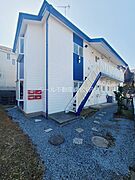 鮮やかな外観が特徴的な外観です！！