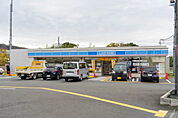 ローソン 交野倉治一丁目店（682m）