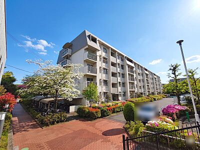 外観:緑豊かなグリーンヒル光善寺 外観:緑豊かなグリーンヒル光善寺