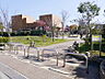 周辺：中振中央公園（1220m）