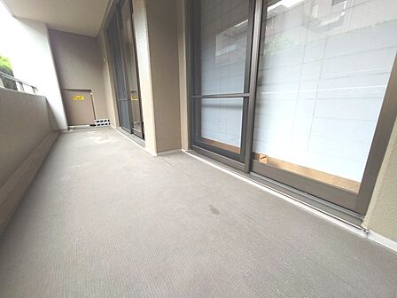 南東向きのバルコニー