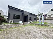 小学校徒歩5分♪コンビニも徒歩8分！