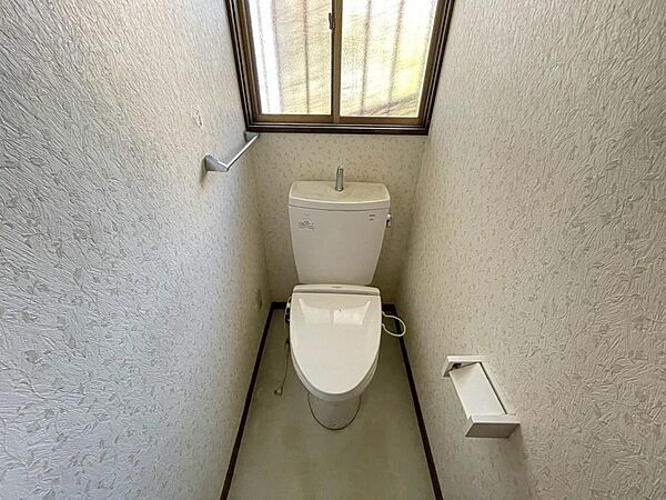 トイレを拡大表示