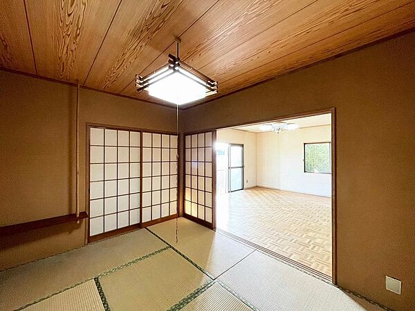 和室を拡大表示