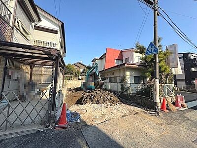 外観：2駅利用可　東武スカイツリーライン「谷塚」駅徒歩11分　「草加」駅徒歩24分