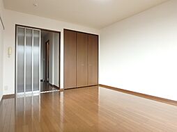 ピュアシャトレ 1Kの写真