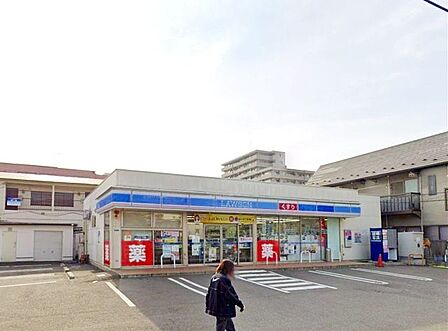 ローソン仙台柏木三丁目店 徒歩6分。 420m