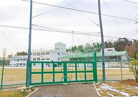 仙台市立折立小学校 徒歩13分。 1030m