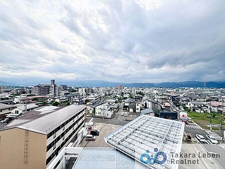 住戸からの眺望。風通しが良く、お洗濯物も早く乾きそうです。毎日のお洗濯が楽しみになりそうです。