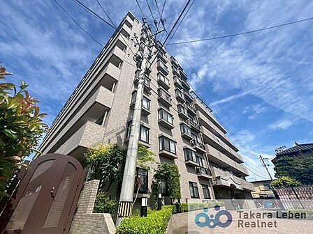 地下鉄南北線「北四番丁」駅まで徒歩19分。オートロック・宅配ボックス完備で管理体制良好。ペット飼育可(細則有)