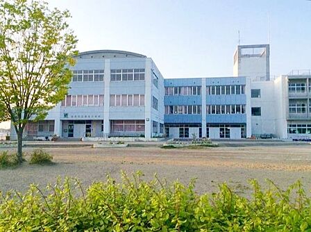 仙台市立柳生小学校 徒歩5分。 400m