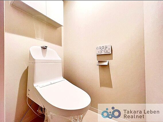 トイレはシャー...