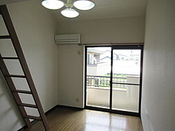 光明不動産第９テナント　上並榎ハイツ 206 2階1Kのリビング/ダイニング