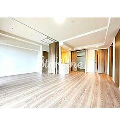 プラウドタワー亀戸クロスゲートタワー棟 705 7階3LDKのリビング/ダイニング