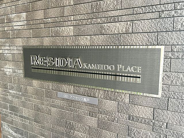 3 / 21