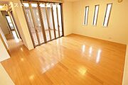 南と東の角地になるため日当たり通風良好です♪