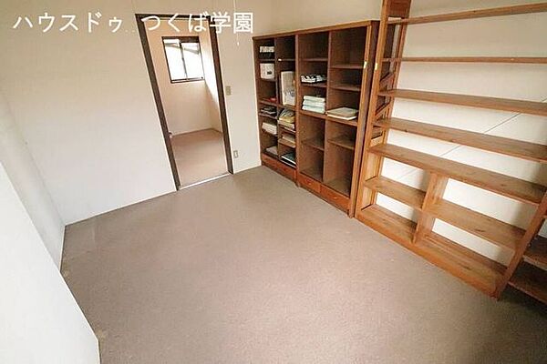 洋室を拡大表示
