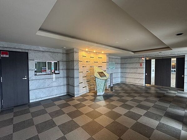 エントランスを拡大表示