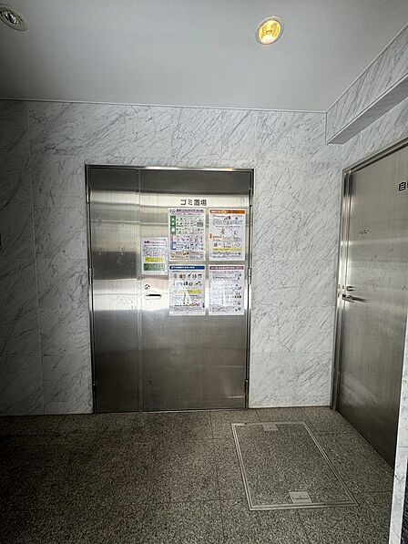 ゴミ置き場