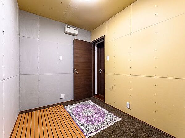 室内を拡大表示