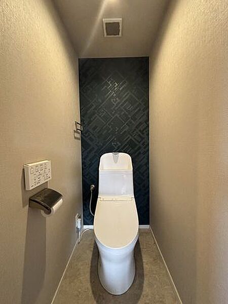 トイレを拡大表示